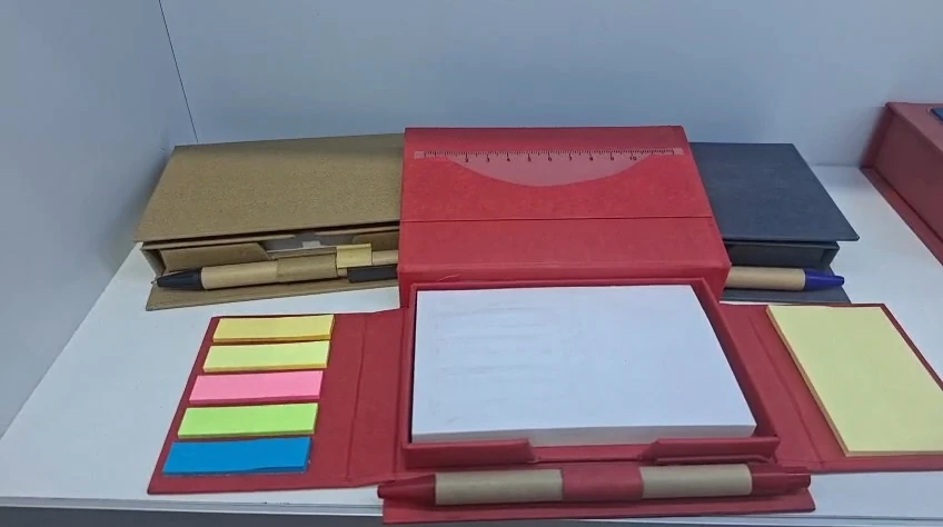 Referencias de Notas y escritorio